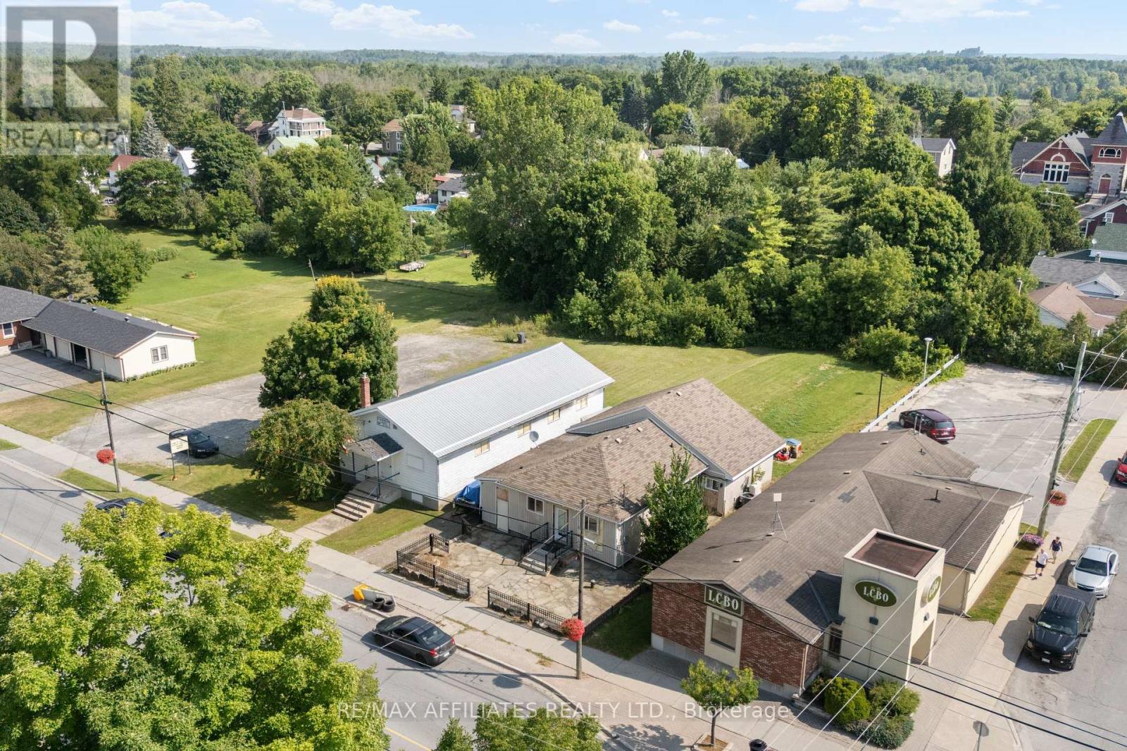 79 George Street, Lanark Highlands, Ontario  K0G 1K0 - Photo 4 - X12313330