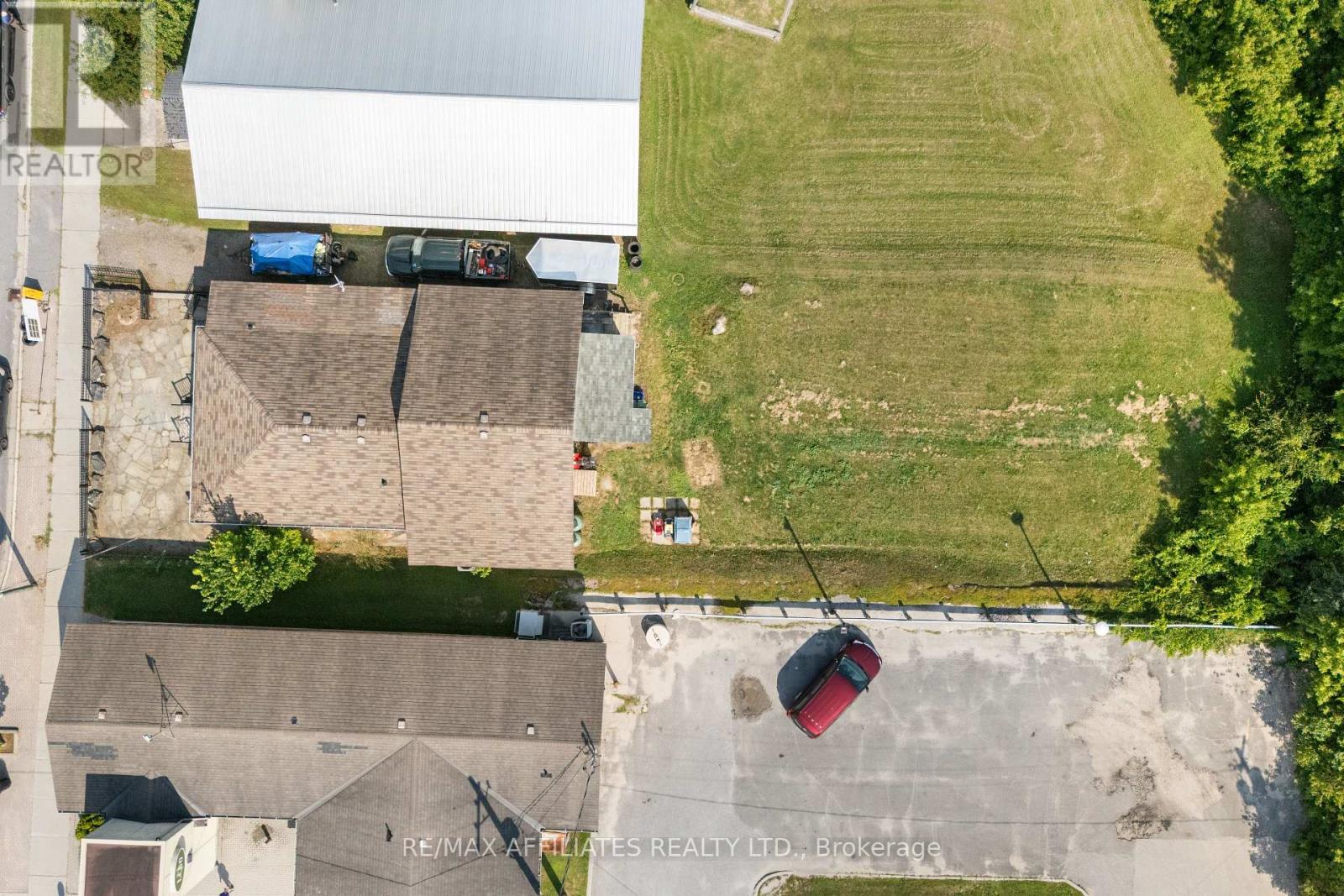 79 George Street, Lanark Highlands, Ontario  K0G 1K0 - Photo 5 - X12313330