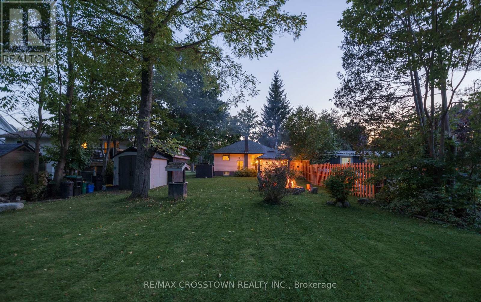 47 Lakeshore Road W, Oro-Medonte, Ontario  L0L 2E0 - Photo 35 - S12313280