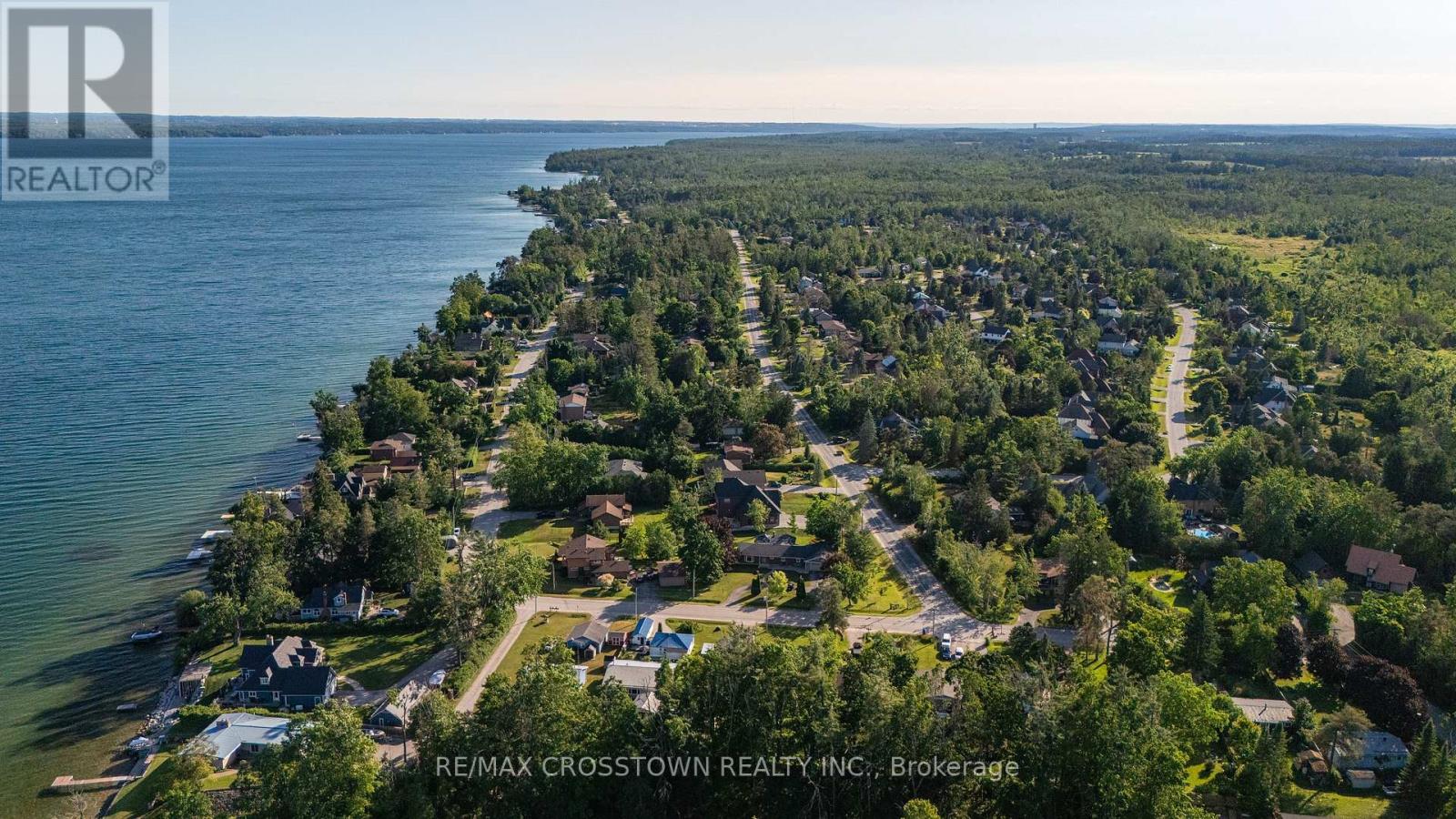 47 Lakeshore Road W, Oro-Medonte, Ontario  L0L 2E0 - Photo 8 - S12313280