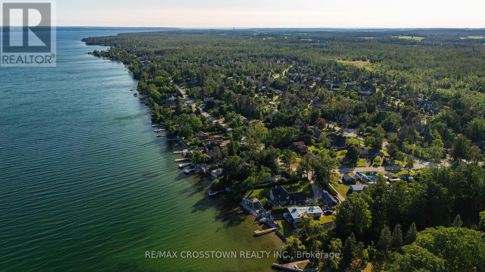 47 Lakeshore Road W, Oro-Medonte, Ontario  L0L 2E0 - Photo 9 - S12313280