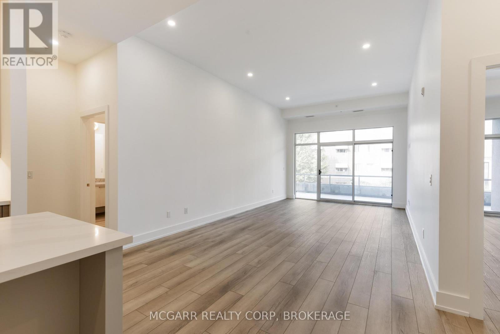 509 - 77 Yates Street, St. Catharines (Downtown), Ontario  L2R 5R7 - Photo 21 - X12313368