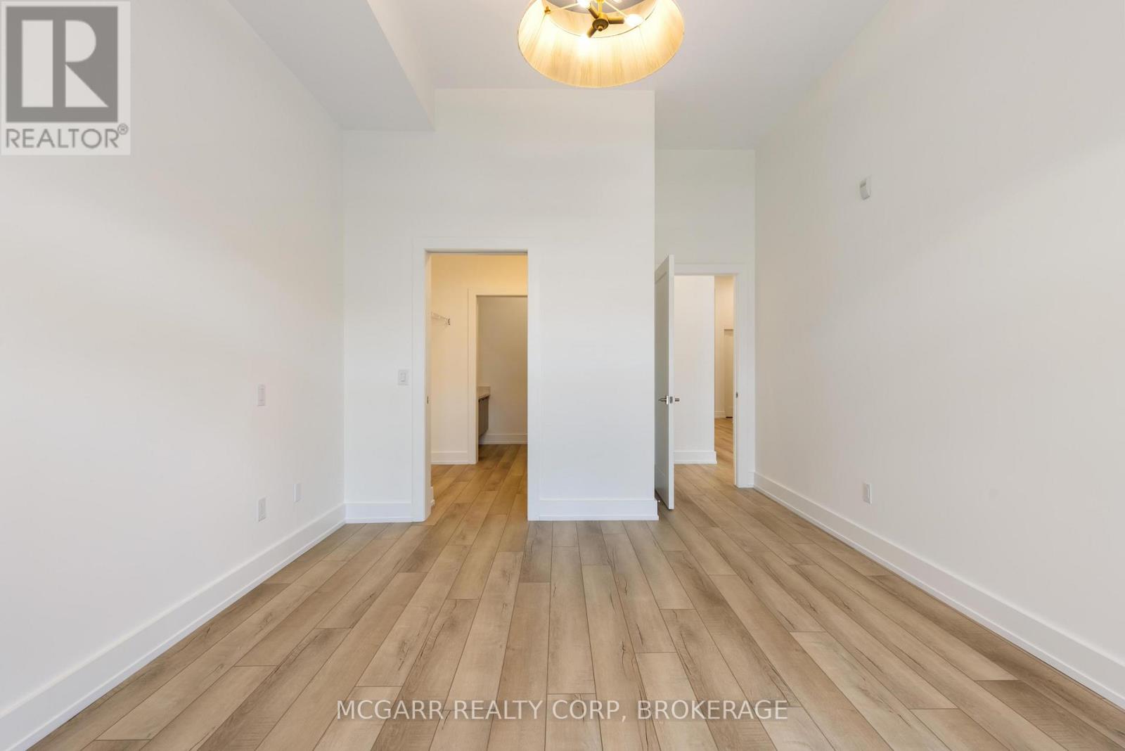 509 - 77 Yates Street, St. Catharines (Downtown), Ontario  L2R 5R7 - Photo 29 - X12313368