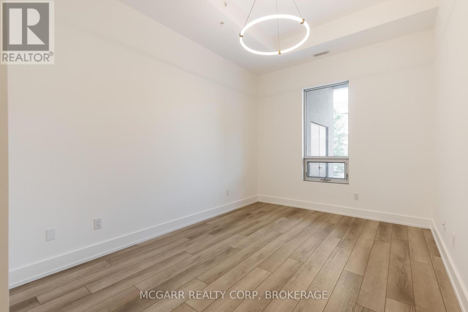 509 - 77 Yates Street, St. Catharines (Downtown), Ontario  L2R 5R7 - Photo 32 - X12313368