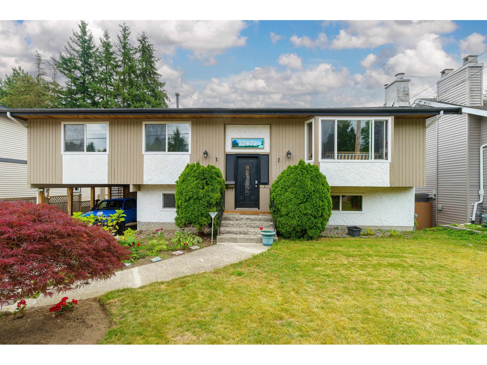 32872 Bakerview Avenue, Mission, British Columbia  V2V 2P8 - Photo 1 - R3031747