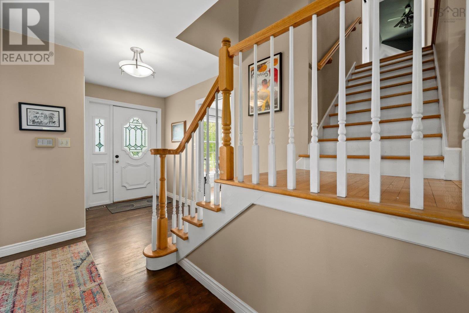 Property at 2 Frederick Avenue image 4