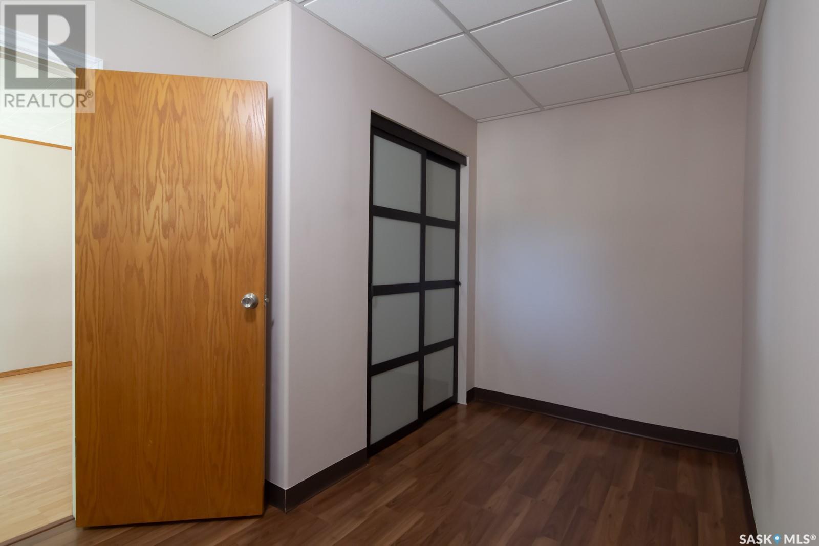 Property at 1419 E AVENUE N image 5