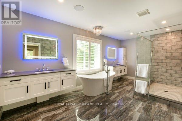 74 Kilworth Park Drive, Middlesex Centre, Ontario  N0L 1R0 - Photo 27 - X12305675