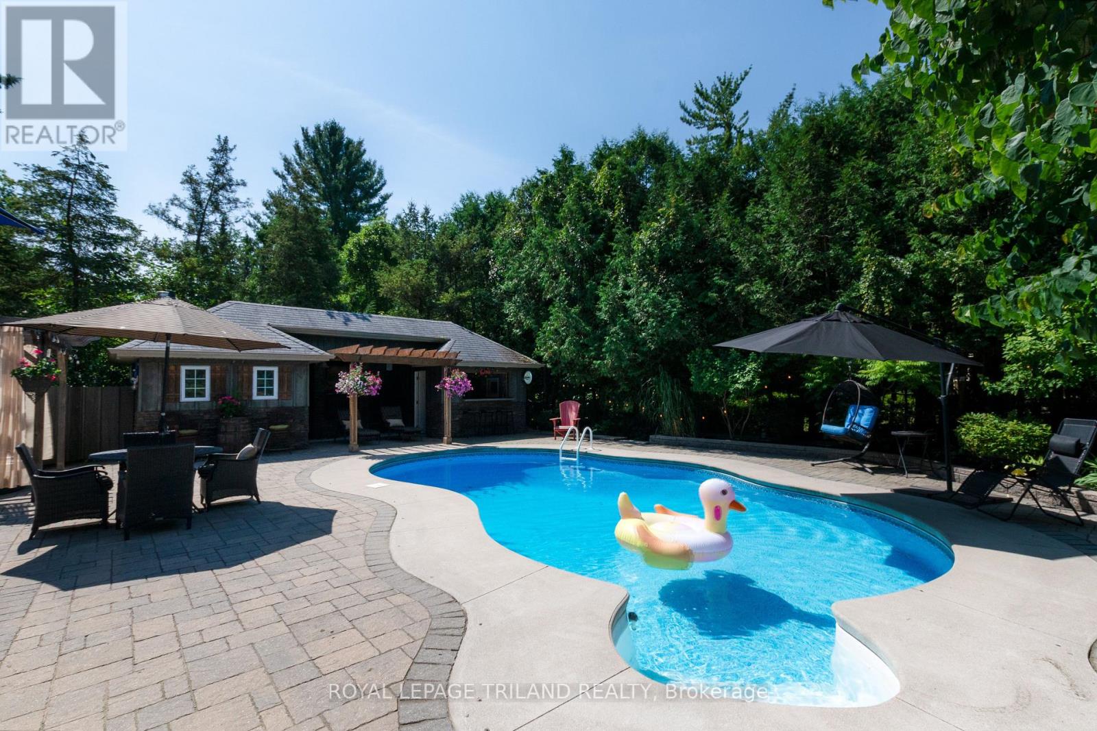 74 Kilworth Park Drive, Middlesex Centre, Ontario  N0L 1R0 - Photo 38 - X12305675