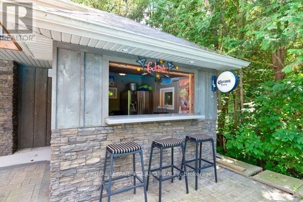74 Kilworth Park Drive, Middlesex Centre, Ontario  N0L 1R0 - Photo 41 - X12305675