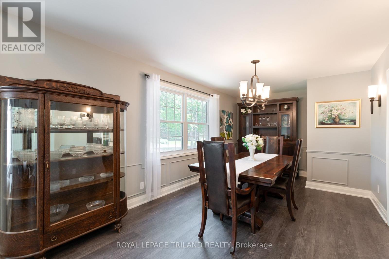 74 Kilworth Park Drive, Middlesex Centre, Ontario  N0L 1R0 - Photo 9 - X12305675