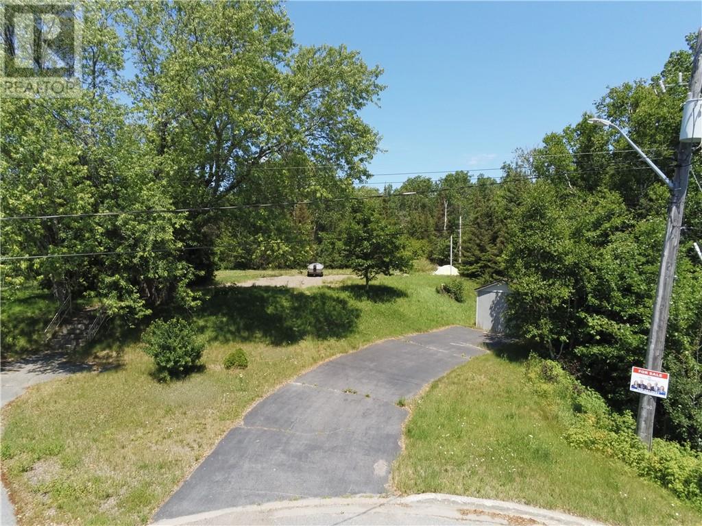6 Gill Crescent, Onaping, Ontario  P0M 2R0 - Photo 10 - 2123757