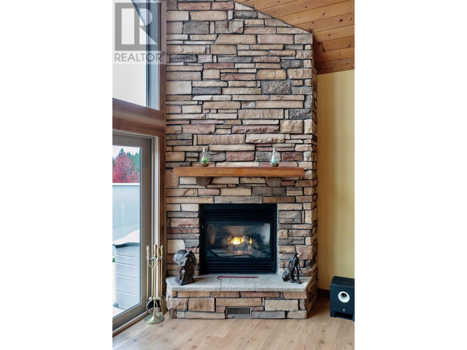 6421 Eagle Bay Road Unit# 73, Eagle Bay, British Columbia  V0E 1T0 - Photo 12 - 10340666