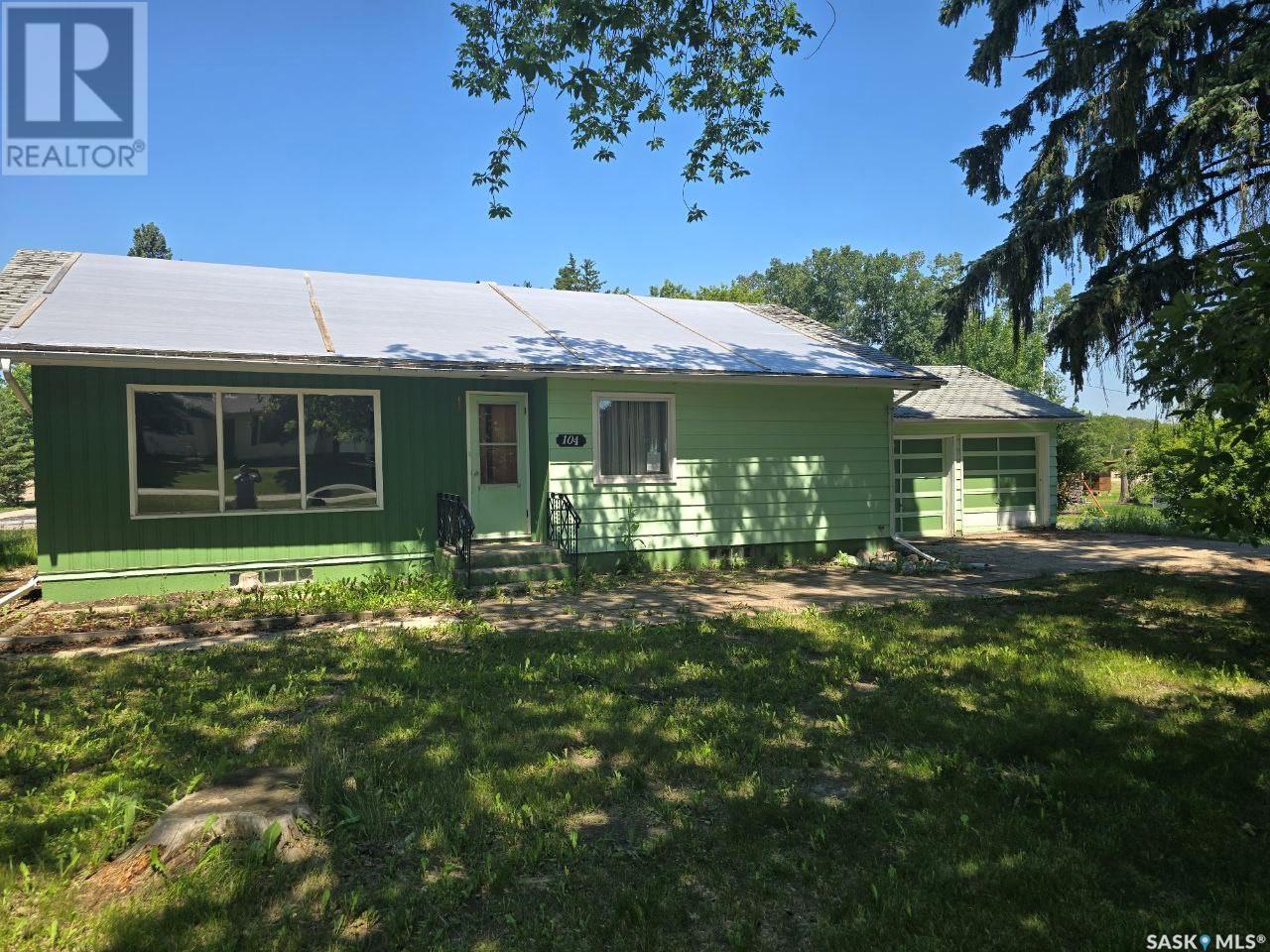 104 Regional Park ROAD, middle lake, Saskatchewan
