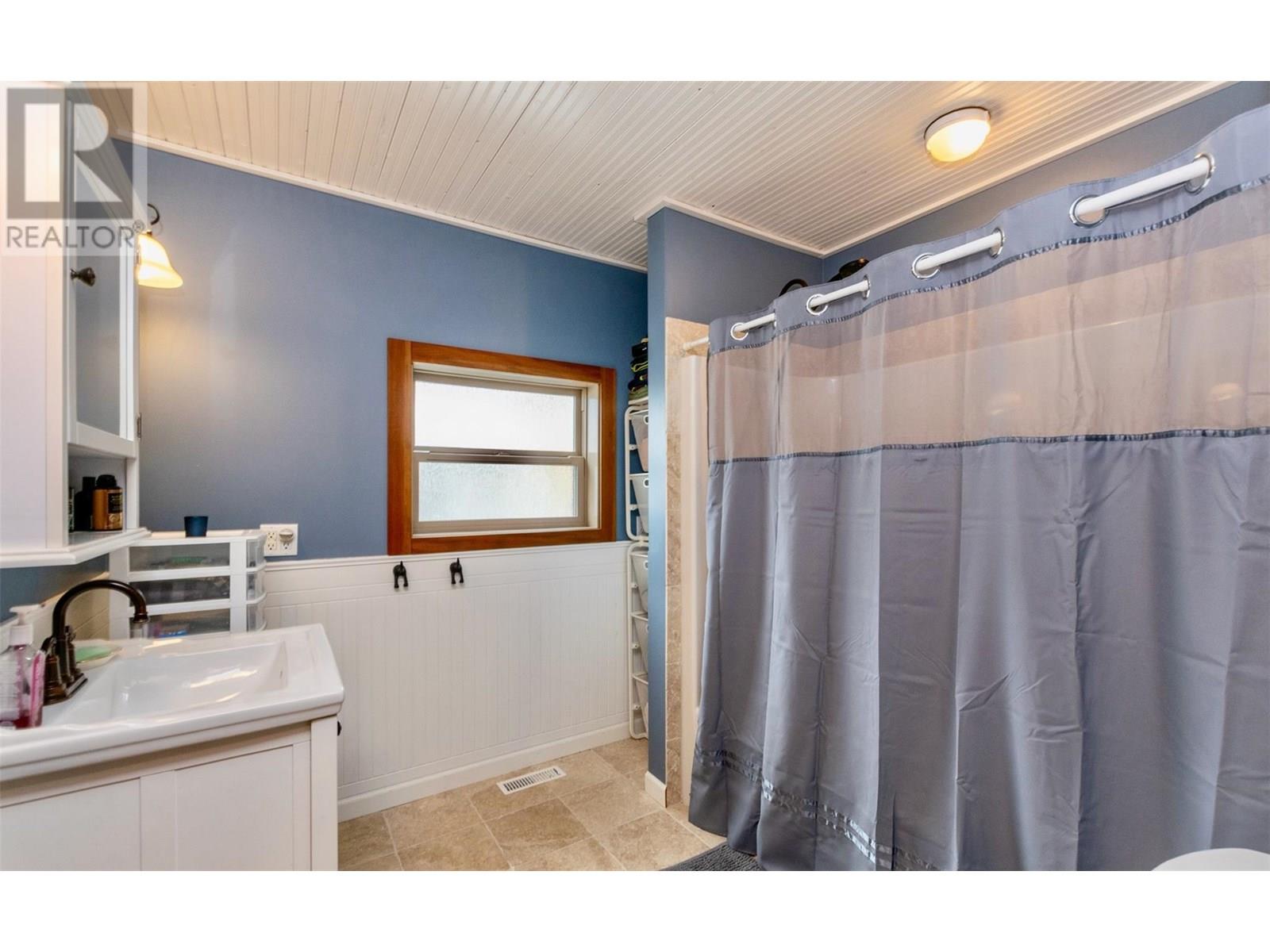 6421 Eagle Bay Road Unit# 73, Eagle Bay, British Columbia  V0E 1T0 - Photo 34 - 10340666