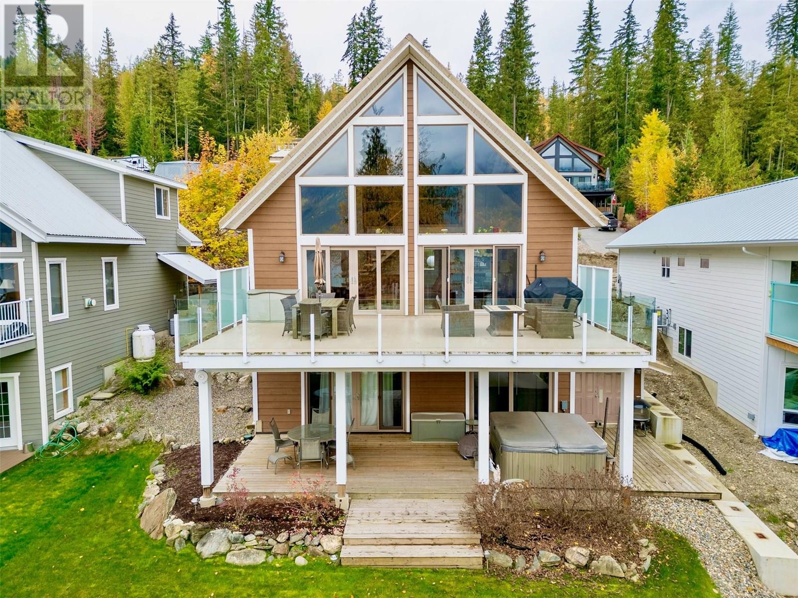 6421 Eagle Bay Road Unit# 73, Eagle Bay, British Columbia  V0E 1T0 - Photo 4 - 10340666