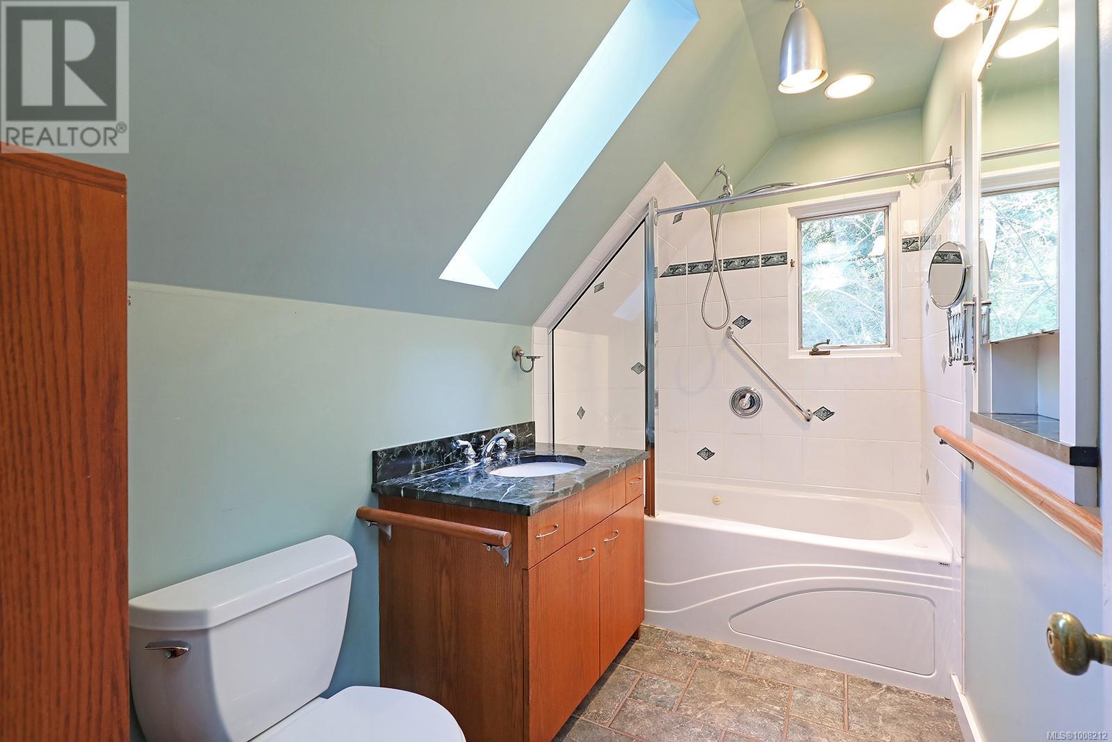 2399 Garry Oak Dr, Nanoose Bay, British Columbia  V9P 9G1 - Photo 38 - 1008212