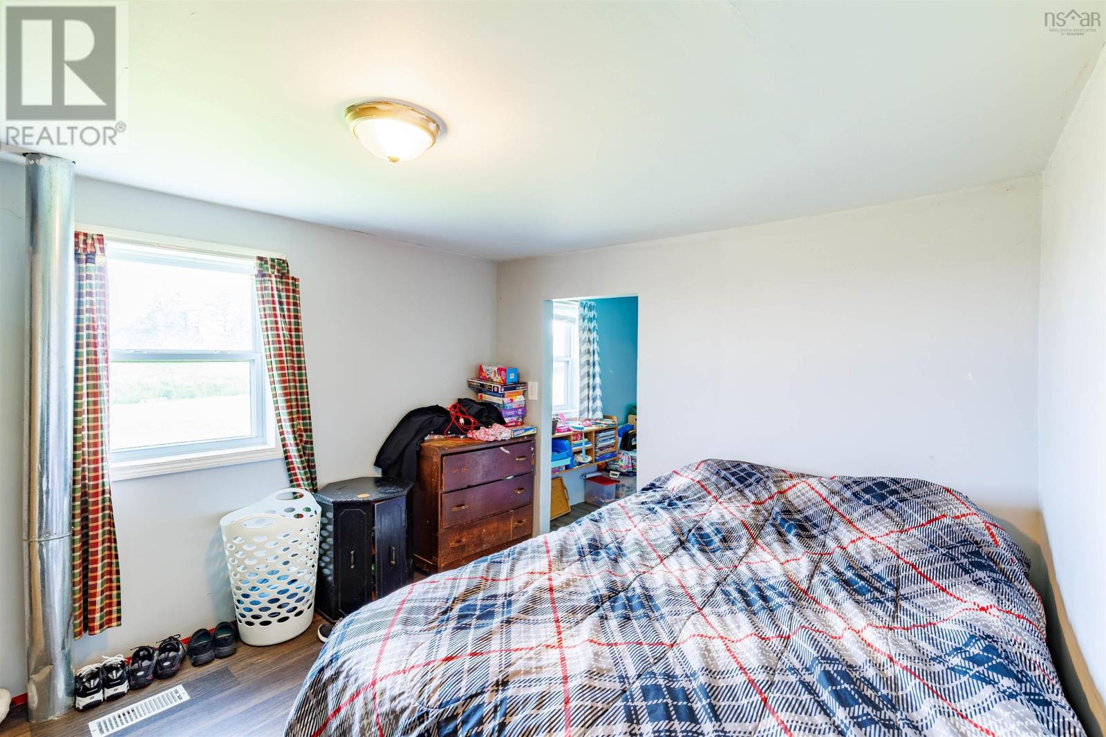 5898 Highway 1, Mavillette, Nova Scotia  B5A 5B3 - Photo 10 - 202514994