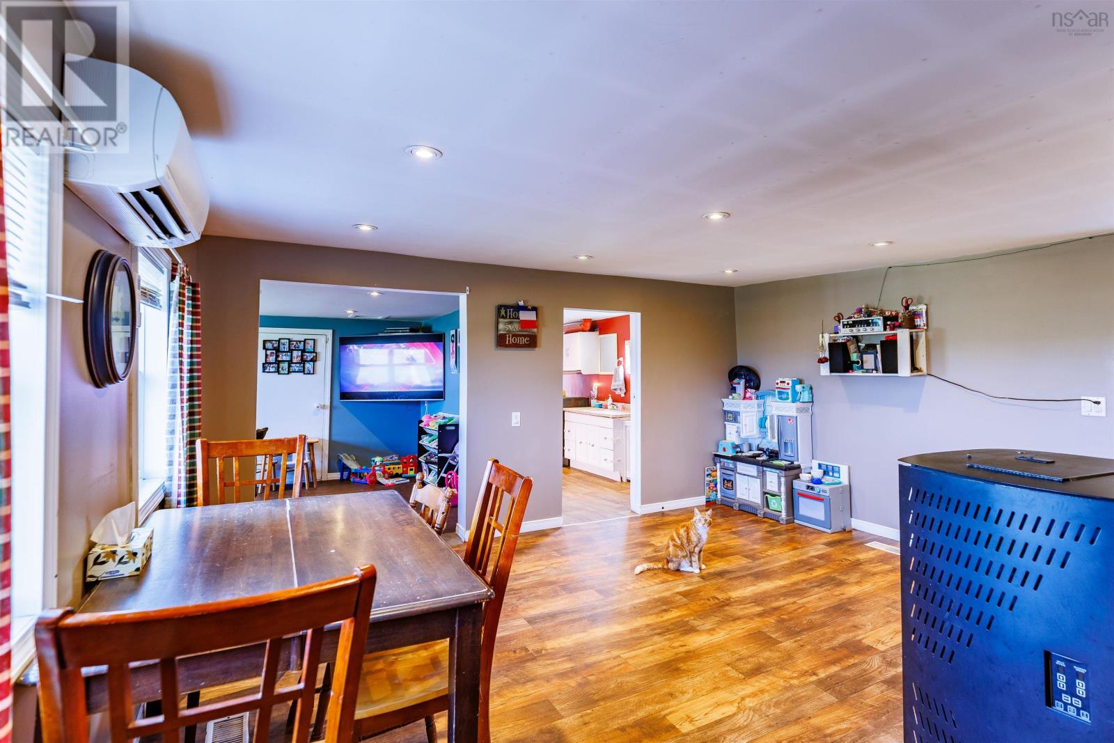 5898 Highway 1, Mavillette, Nova Scotia  B5A 5B3 - Photo 5 - 202514994