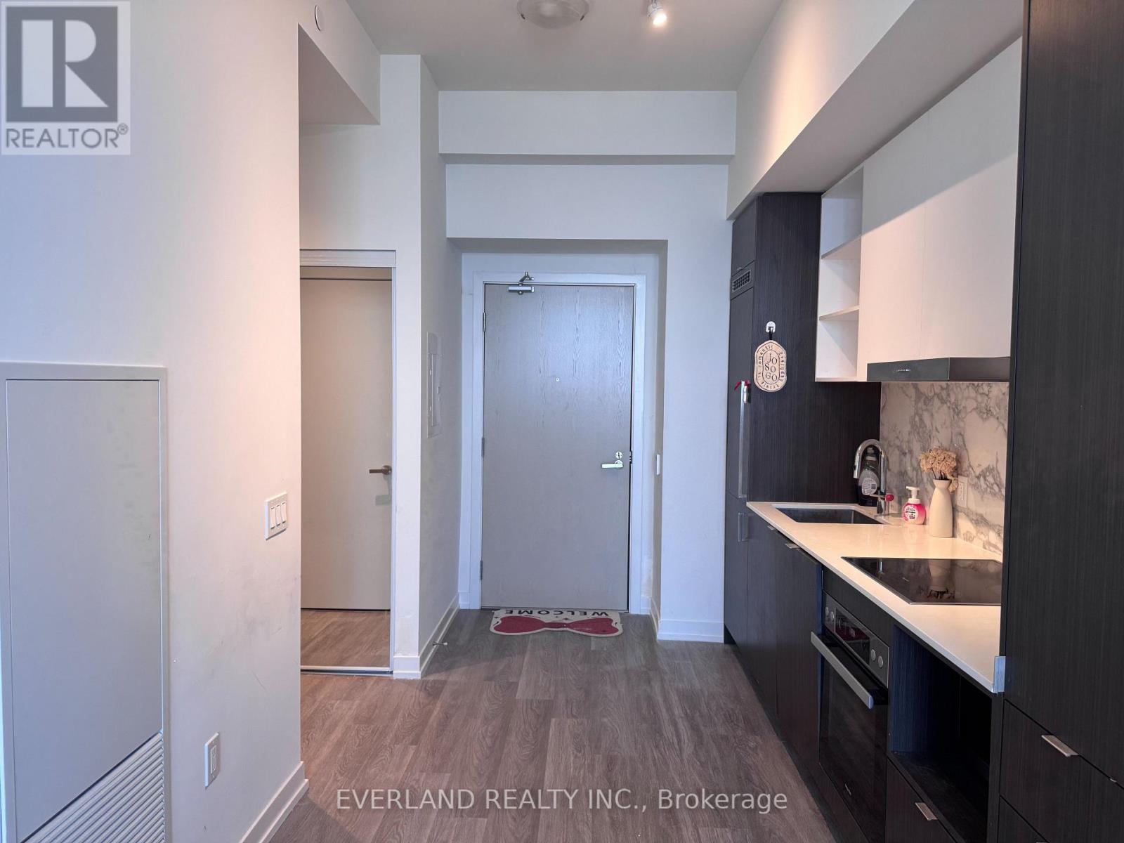 7007 - 55 Cooper Street, Toronto, Ontario  M5E 0G1 - Photo 3 - C12313327