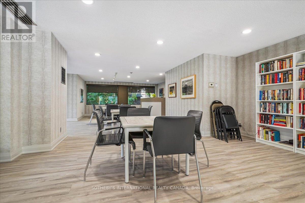 302 - 449 Walmer Road, Toronto, Ontario  M5P 2X9 - Photo 30 - C12313345