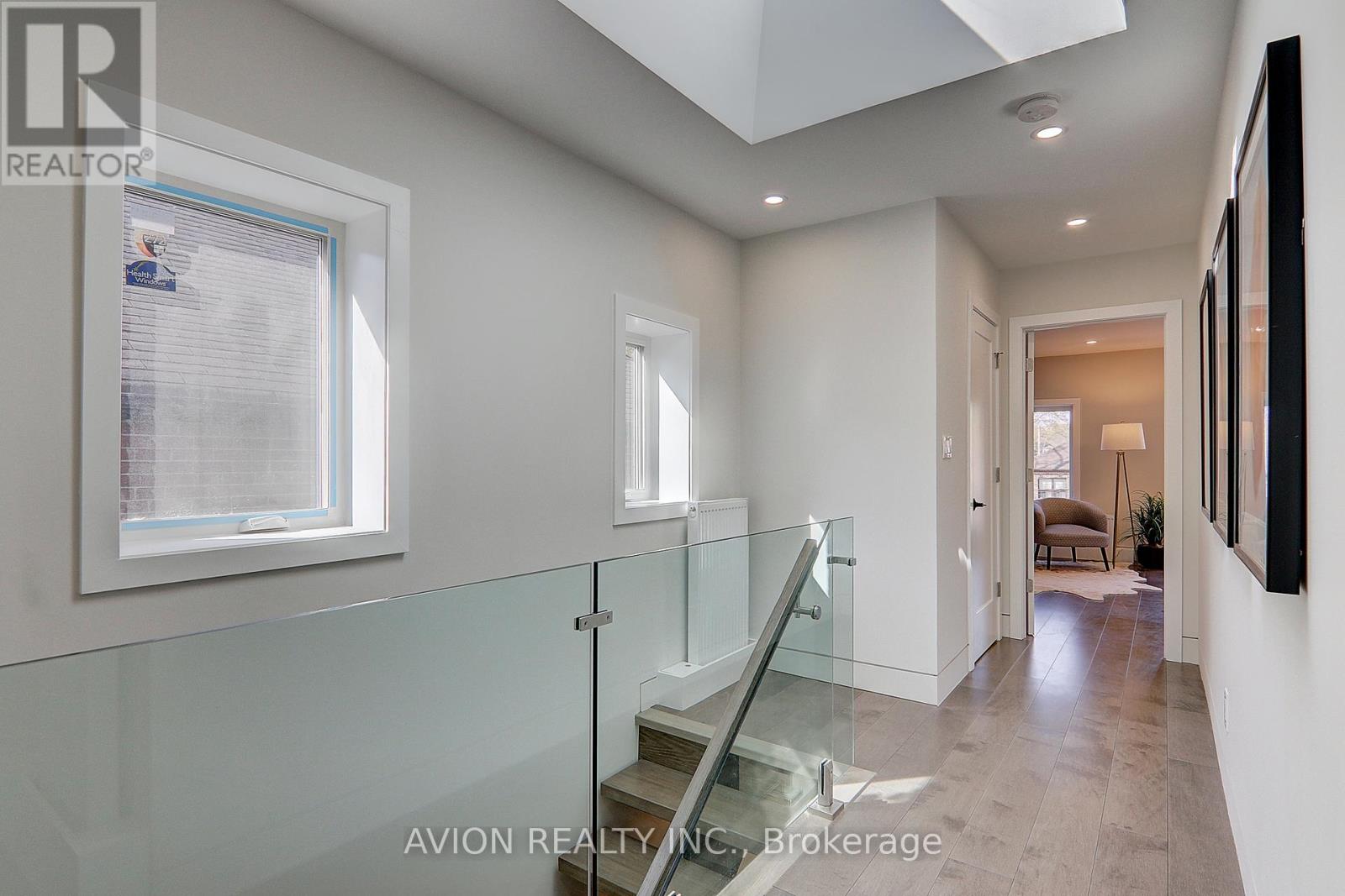 46 Braemar Avenue, Toronto, Ontario  M5P 2L2 - Photo 11 - C12313365