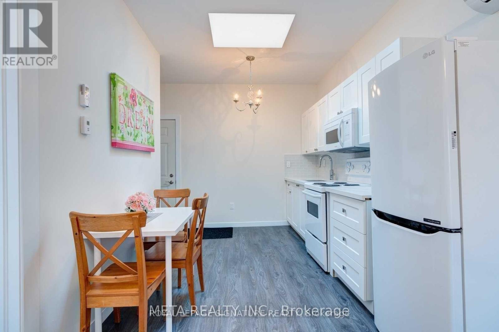 3 - 3224 Danforth Avenue, Toronto, Ontario  M1L 1C1 - Photo 6 - E12313317