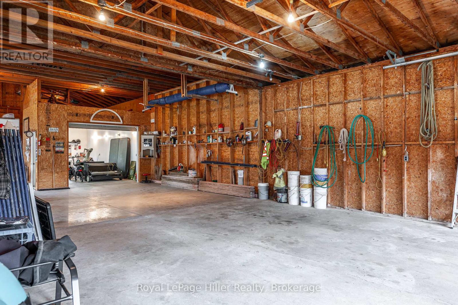 3967 Road 111 Road, Perth East, Ontario  N5A 6S5 - Photo 35 - X12313436