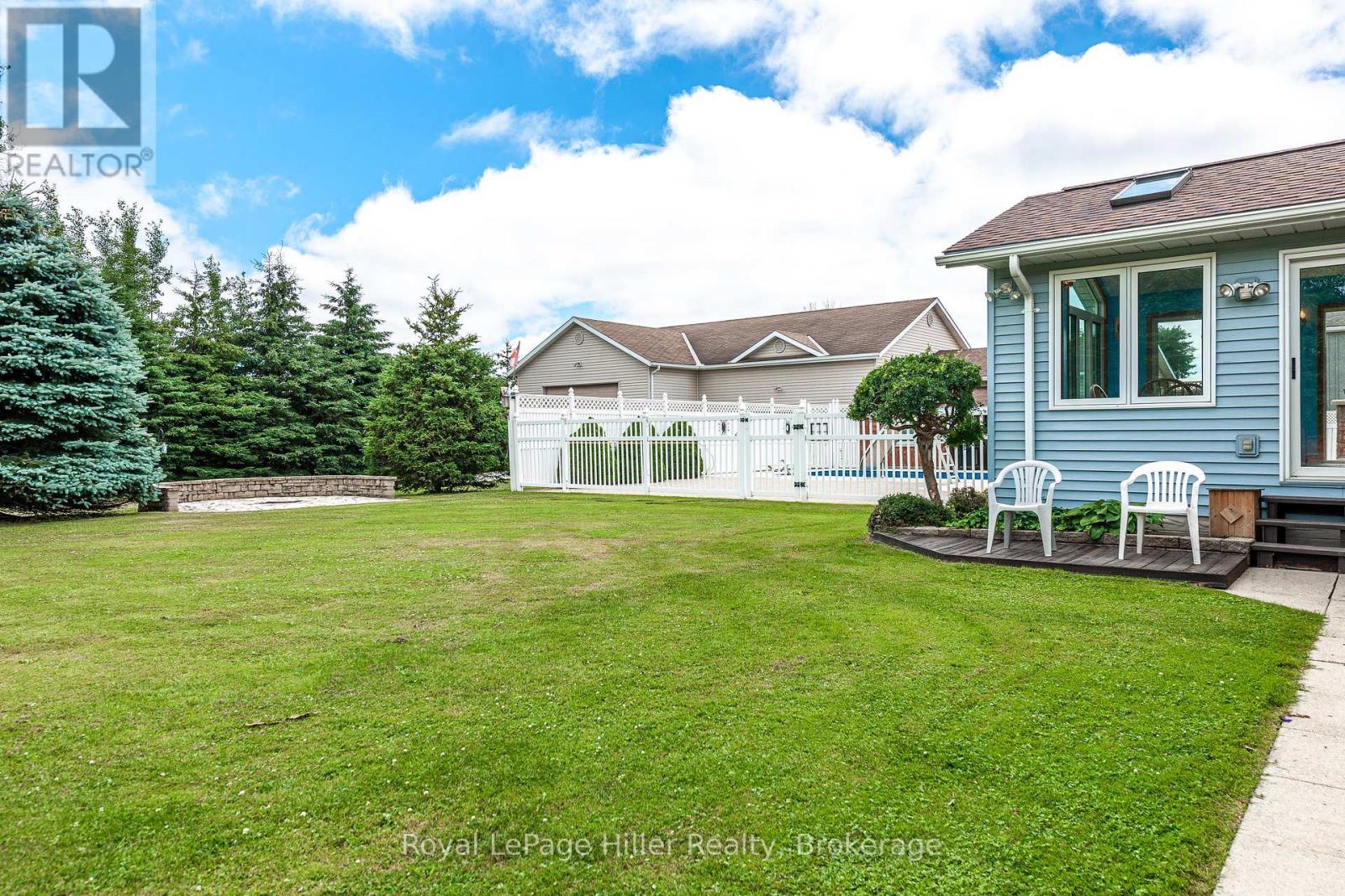 3967 Road 111 Road, Perth East, Ontario  N5A 6S5 - Photo 44 - X12313436