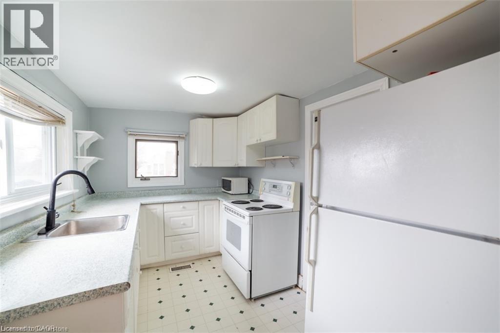 36 West 3rd Street Unit# Upper, Hamilton, Ontario  L9C 3J7 - Photo 14 - 40753006