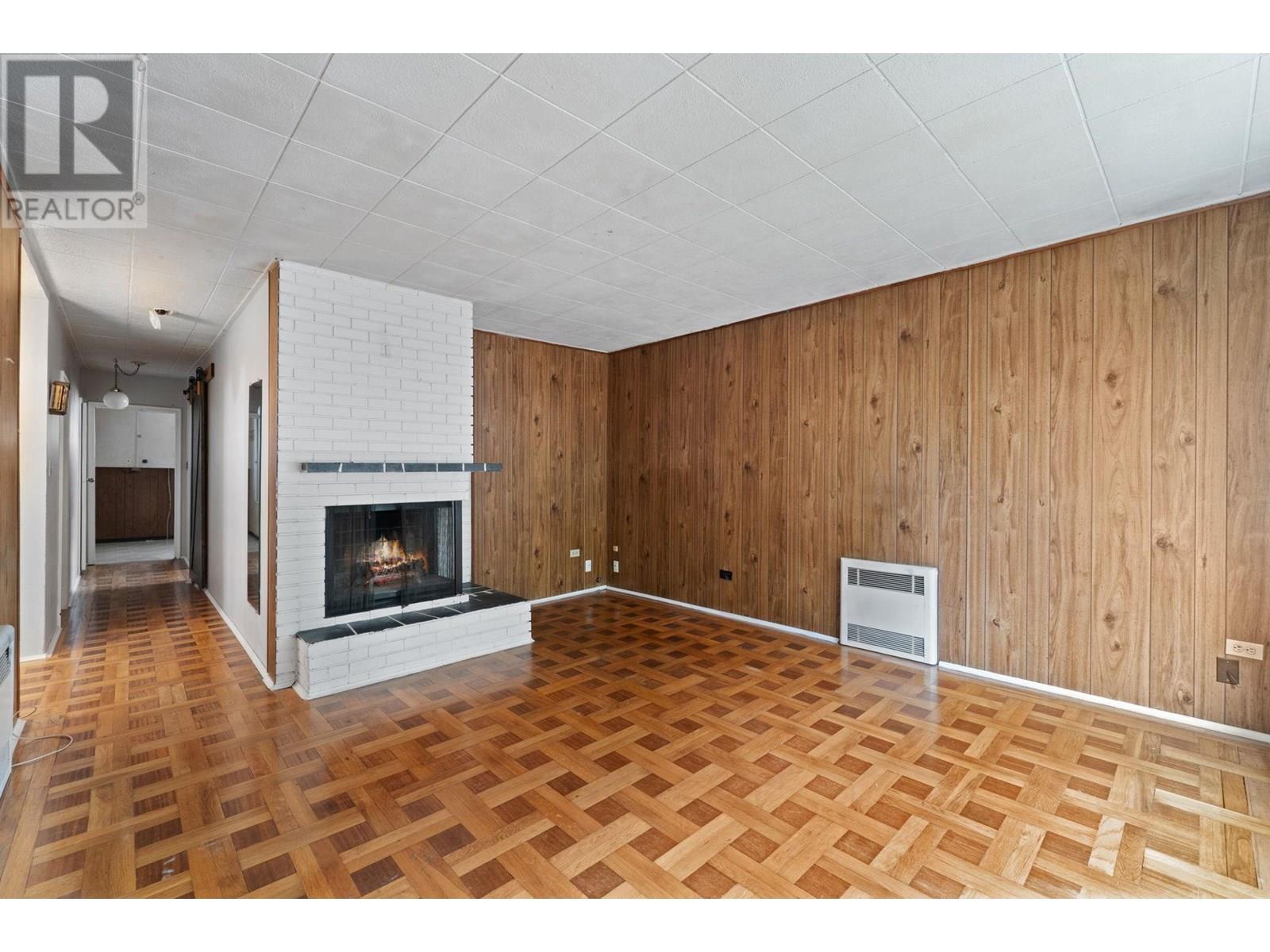 Property at 837 WINDERMERE STREET image 3