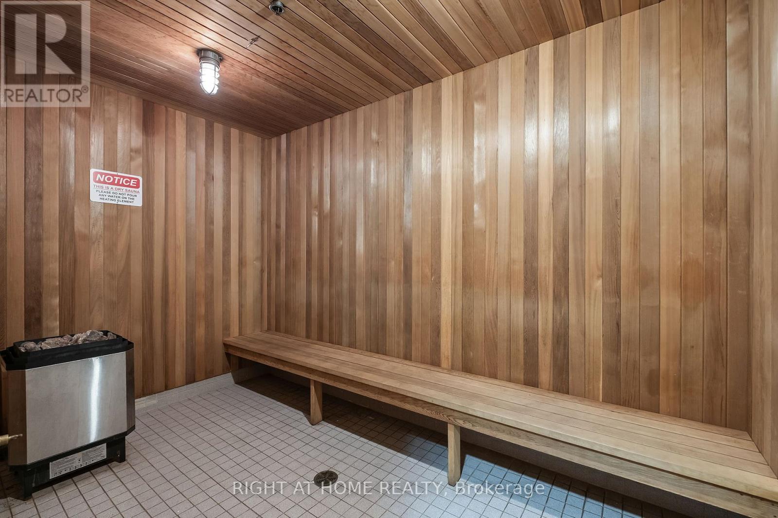 310 - 935 Sheppard Avenue W, Toronto, Ontario  M3H 2T7 - Photo 19 - C12308468