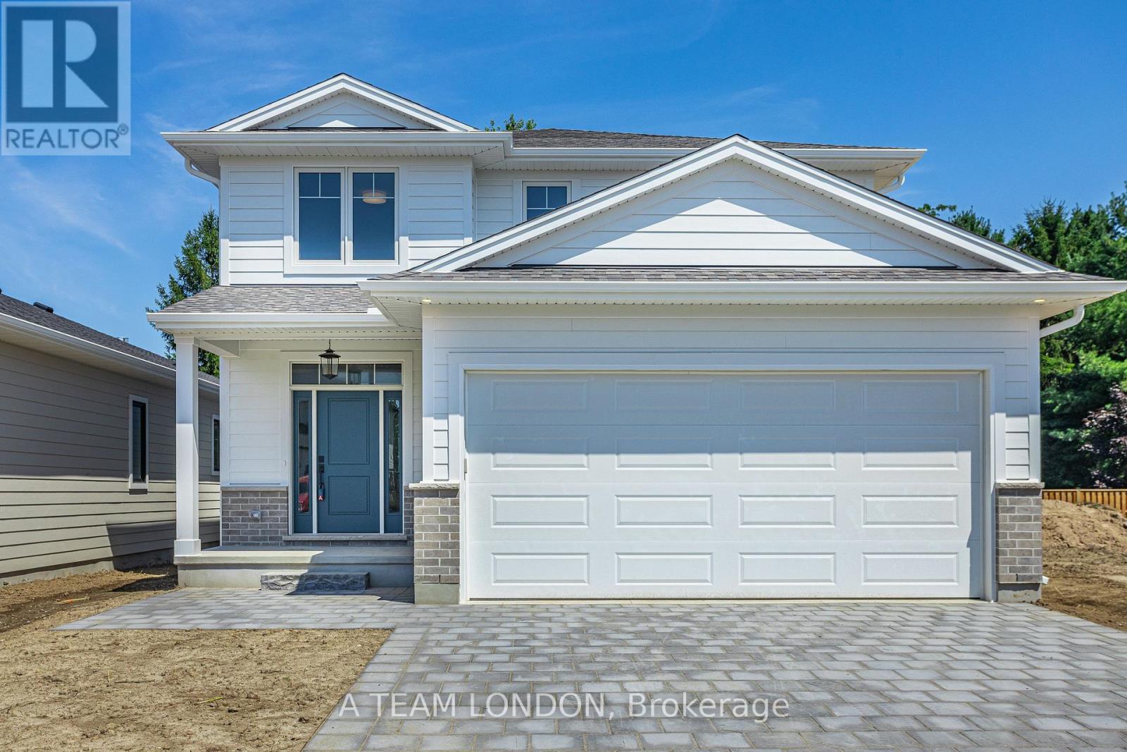 293 Ashford Street, Central Elgin, Ontario  N0L 1B0 - Photo 1 - X12260751