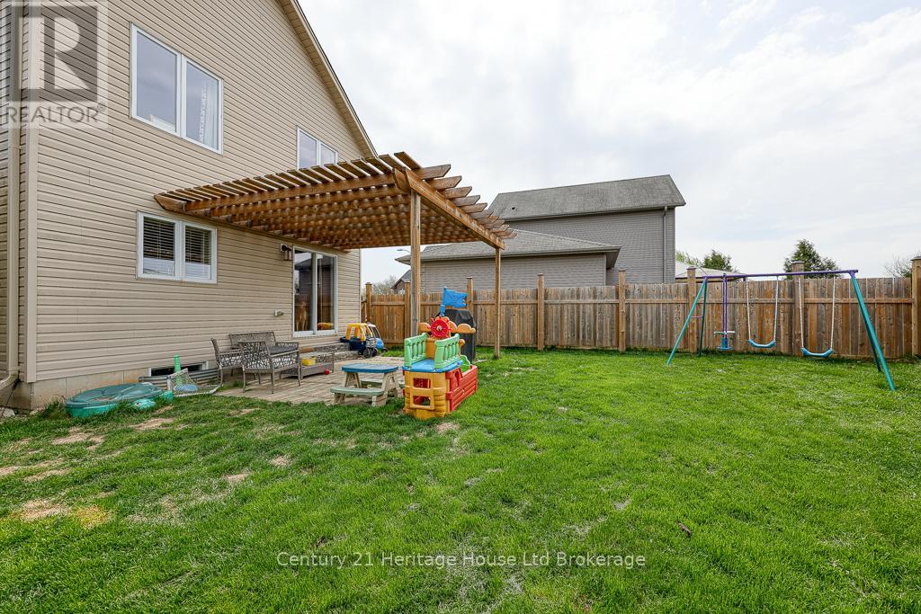 27 Tompkins Court, Norwich, Ontario  N0J 1P0 - Photo 30 - X12313584