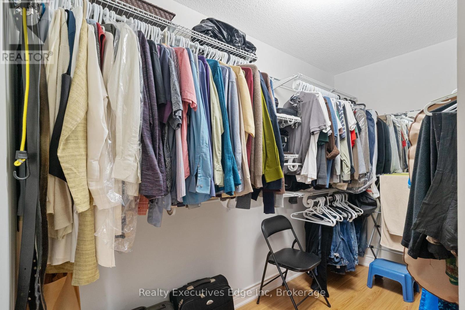 6356 Newcombe Drive, Mississauga, Ontario  L5V 2G5 - Photo 24 - W12313594