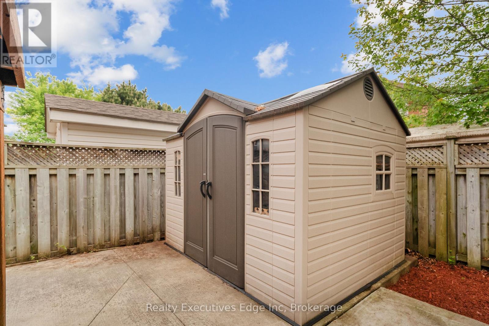 6356 Newcombe Drive, Mississauga, Ontario  L5V 2G5 - Photo 48 - W12313594