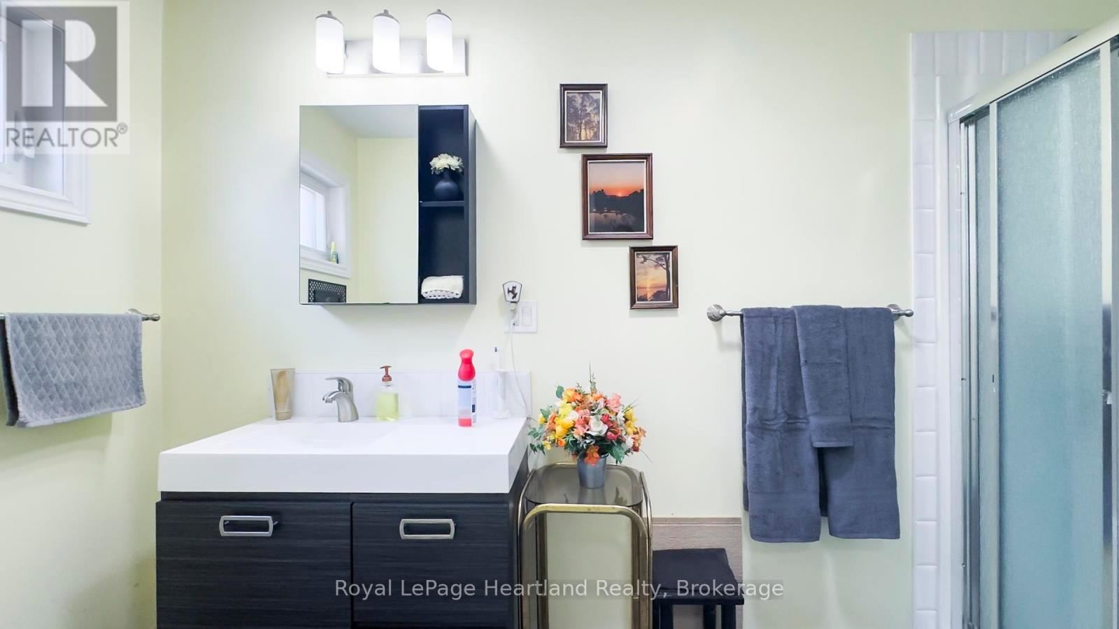 366 Suncoast Drive W, Goderich, Ontario  N7A 4B8 - Photo 29 - X12313524