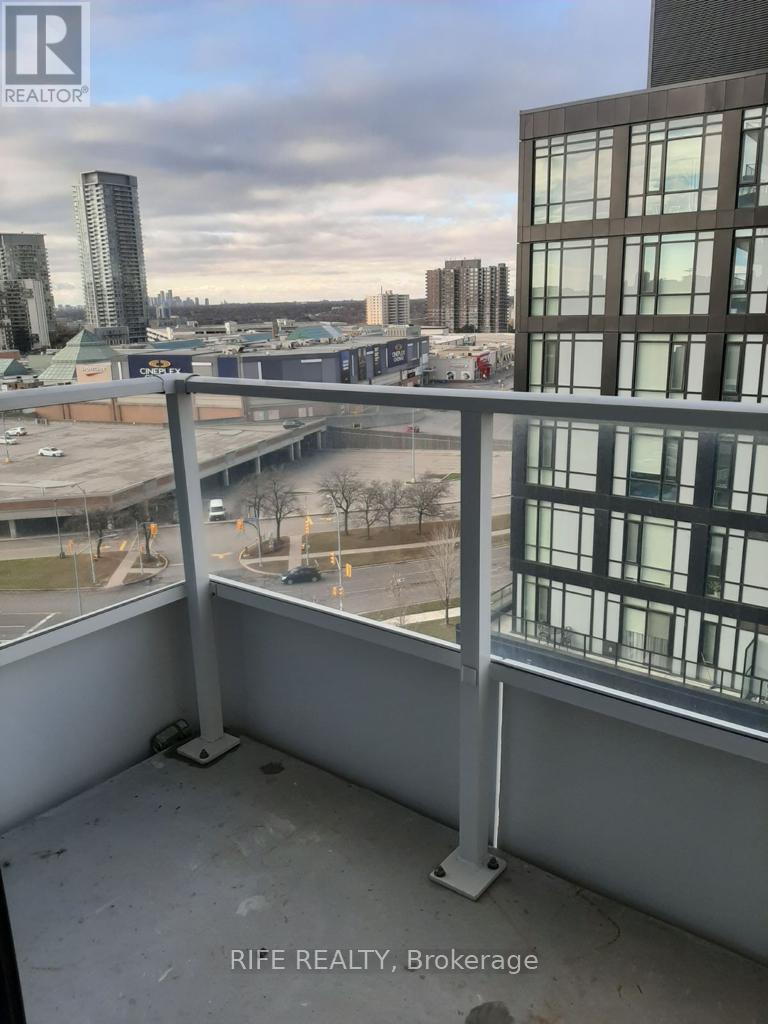 1003 - 180 Fairview Mall Drive, Toronto, Ontario  M2J 4T1 - Photo 9 - C12313446