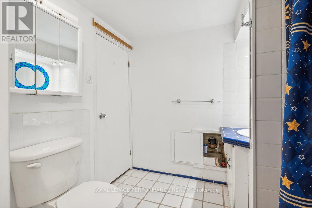 1932 Marquis Avenue, Ottawa, Ontario  K1J 8J2 - Photo 39 - X12313572