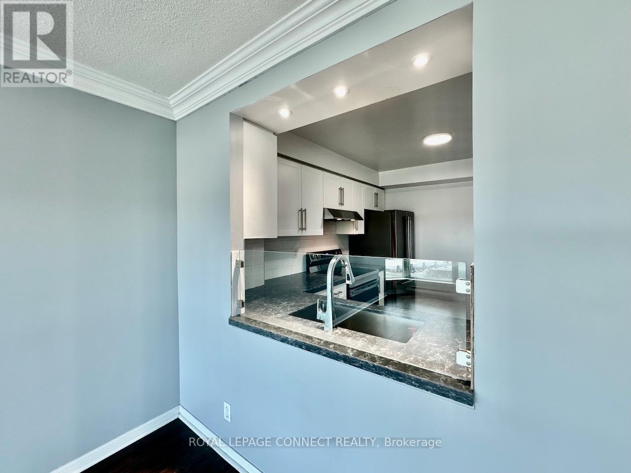 1506 - 18 Lee Centre Drive, Toronto, Ontario  M1H 3H5 - Photo 8 - E12313461