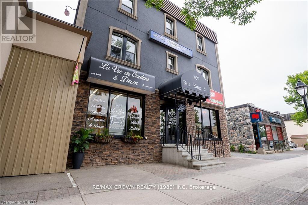 209 King Street, West Nipissing, Ontario  P2B 3B1 - Photo 2 - X12313543
