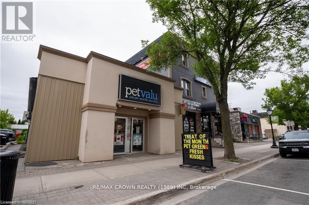 209 King Street, West Nipissing, Ontario  P2B 3B1 - Photo 3 - X12313543