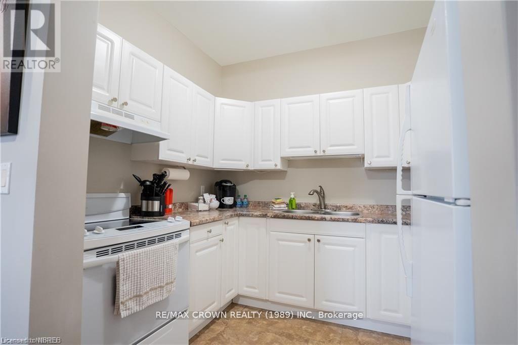 209 King Street, West Nipissing, Ontario  P2B 3B1 - Photo 30 - X12313543