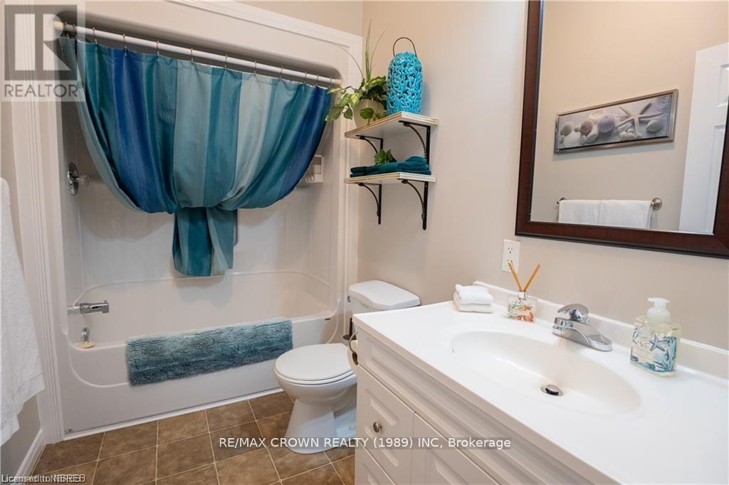 209 King Street, West Nipissing, Ontario  P2B 3B1 - Photo 40 - X12313543