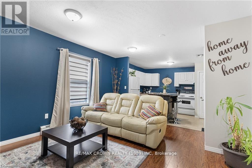 209 King Street, West Nipissing, Ontario  P2B 3B1 - Photo 43 - X12313543