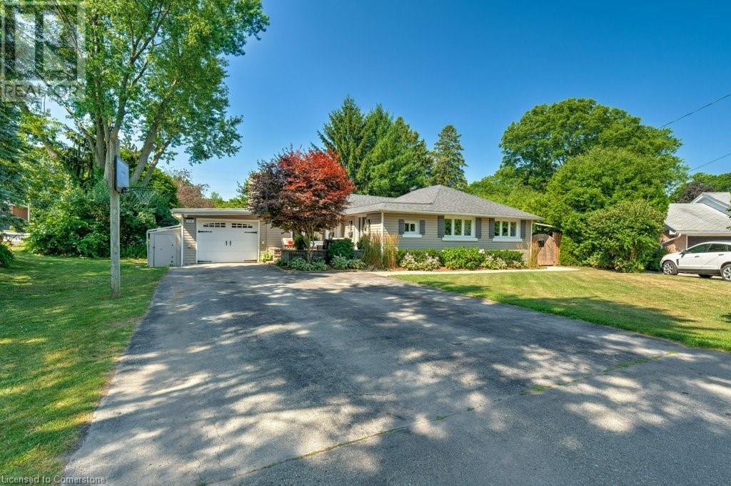 Property at 258 GARDENVIEW Drive image 3