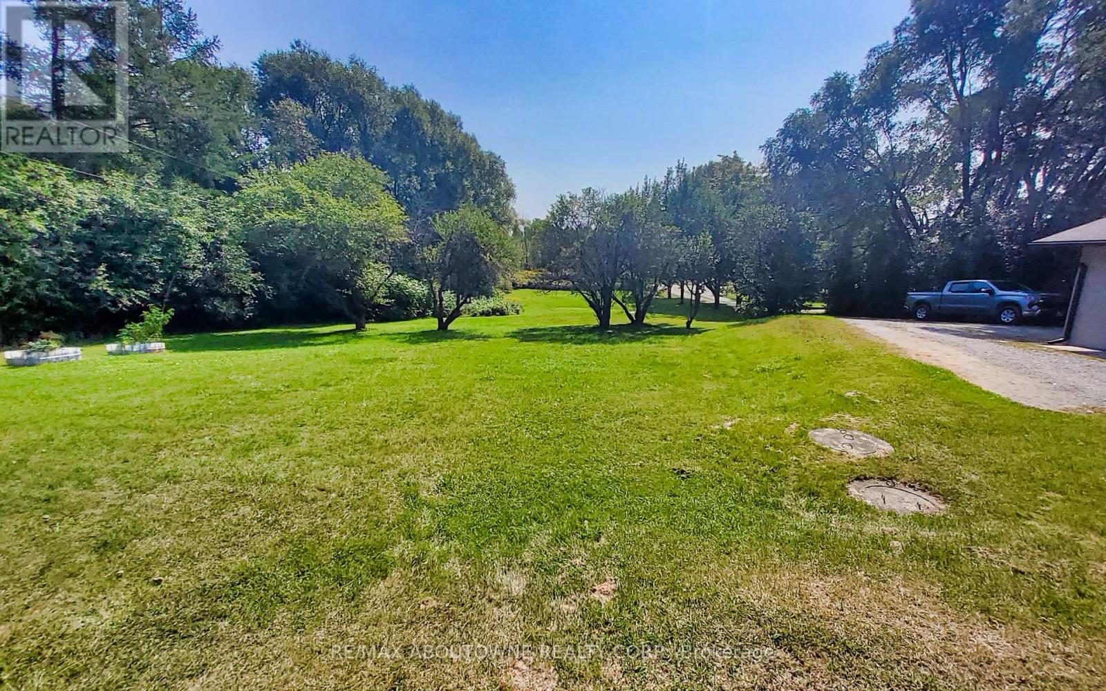 Property at 2386 4TH LINE image 3