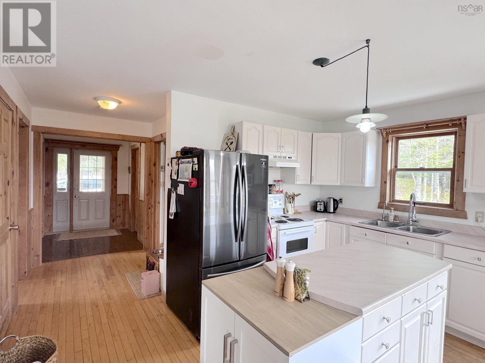 215 Helmuts Lane, Cleveland, Nova Scotia  B0E 1J0 - Photo 8 - 202511602
