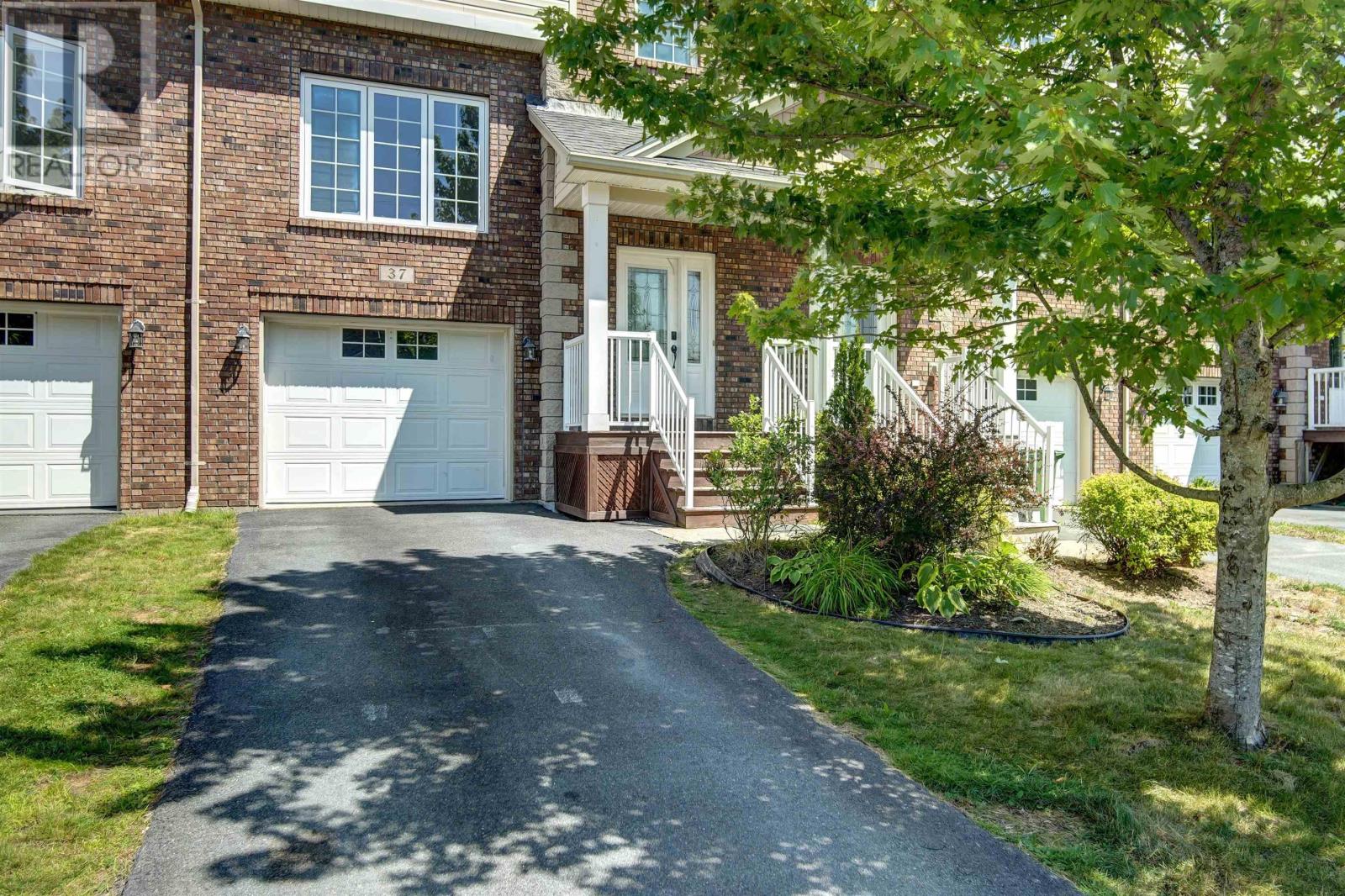 37 Stockton Ridge, Bedford South, Nova Scotia  B4A 0E4 - Photo 2 - 202518929