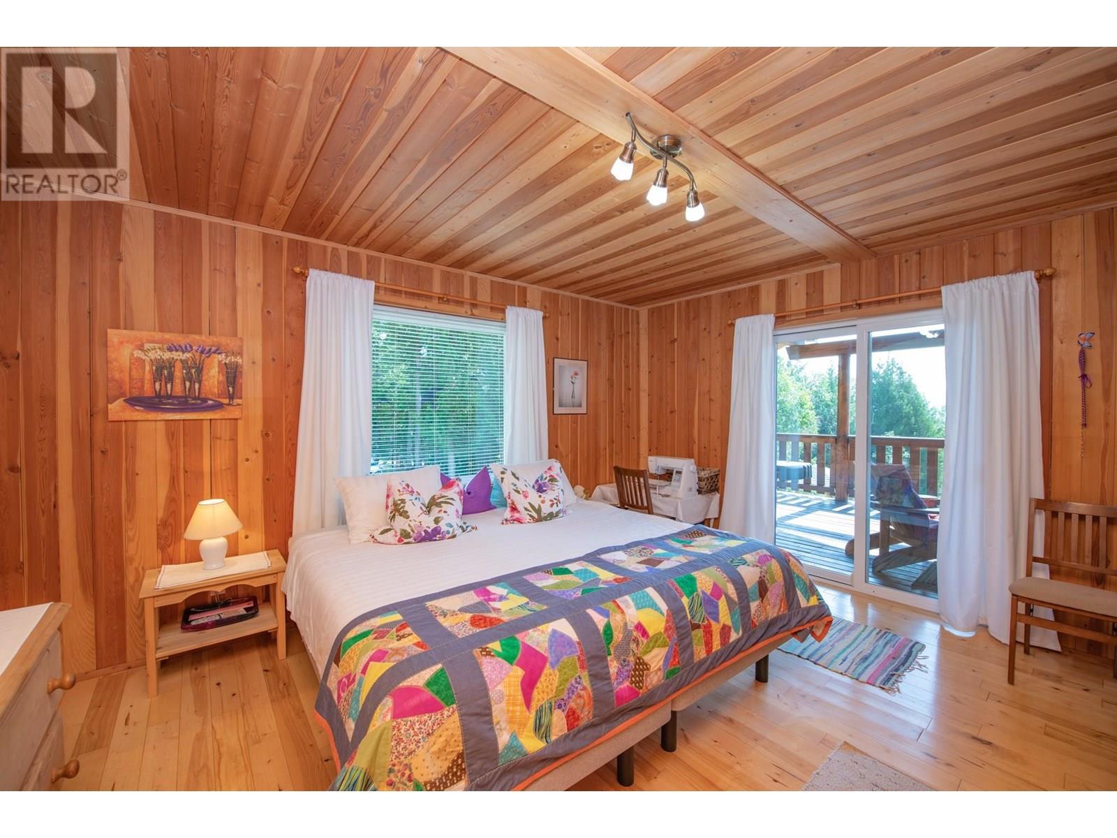 296 Trinity Valley Road, Lumby, British Columbia  V0E 2G4 - Photo 25 - 10357424